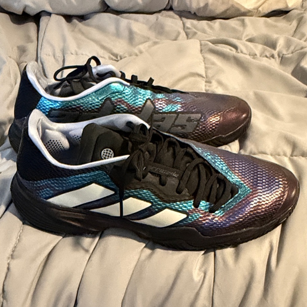 Adidas barricade (tennis) lightly used sz 11.5